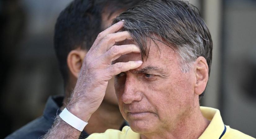 Börtönből egy kórház intenzív osztályára került Bolsonaro volt brazil elnök
