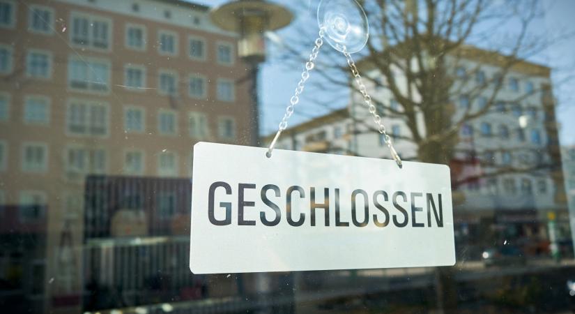 Elképesztő, de igaz: átlagosan húszpercenként jelentenek csődöt az EU mintaállamában