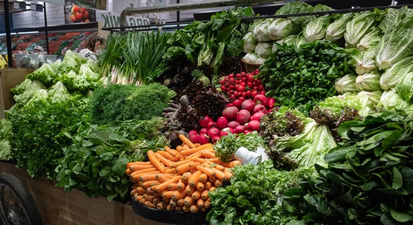 Lecsapott a NAV a magyar piacon: 11 embert állítottak elő