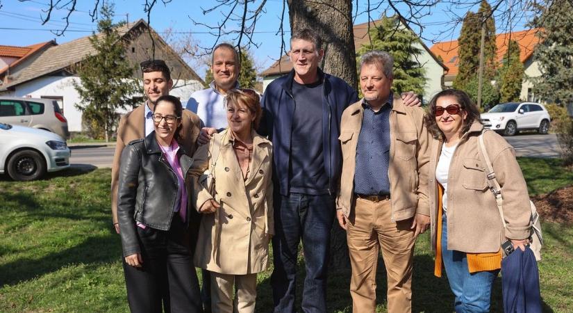 Megható pillanatok Szőregen: Joe Bugner fia először találkozott magyar rokonaival