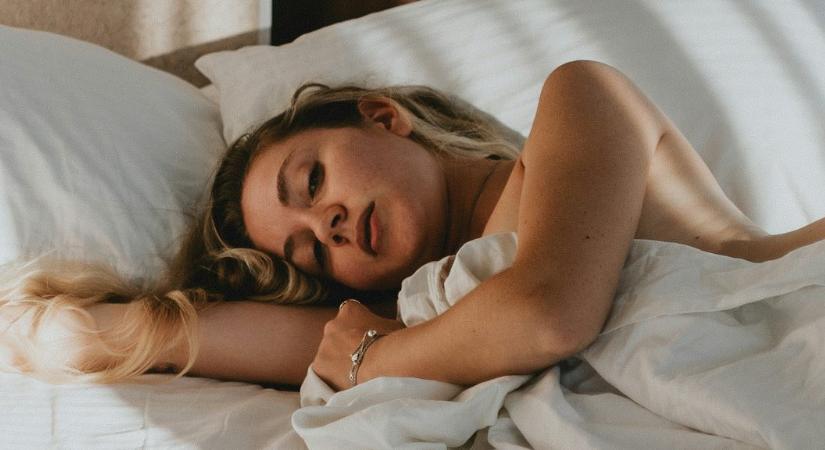 Alvás Világnapja: egyre tudatosabban keresik a magyarok a pihentető alvás titkát