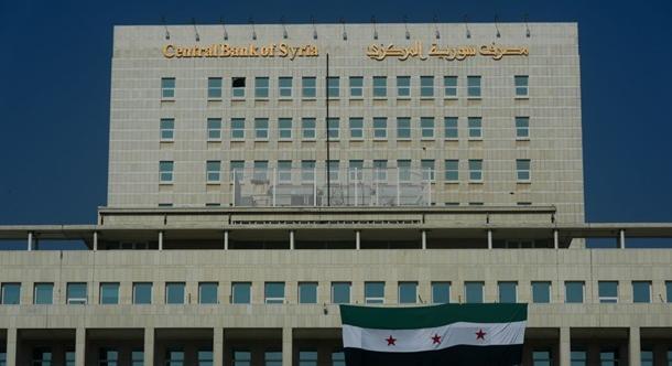 Az USA 15 év után feloldotta Szíria Központi Bankjának korábban befagyasztott számláját