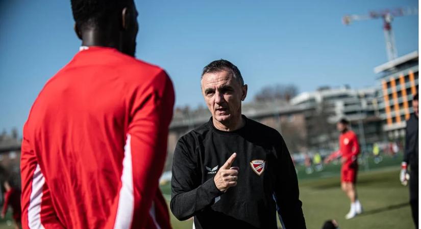 „Takarodjatok Diósgyőrből!” – üzentek az ultrák a súlyos vereség után