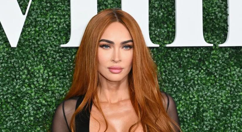 Megan Fox a nyelvét kinyújtva mutatta meg félelmetesen tökéletes alakját - Fotók