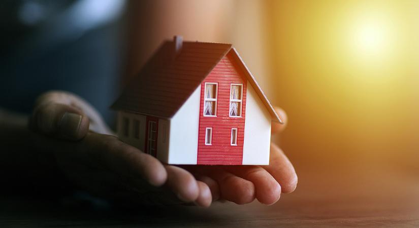 Őrületesen pörög a lakásbiztosítási biznisz