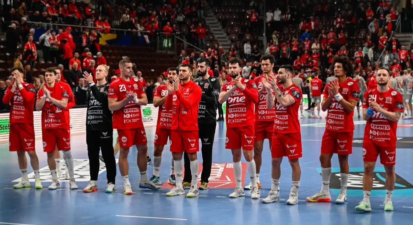 Mindent megkaptak, mégis megbuktak – Ultimátumot kapott a Veszprém edzője és csapata