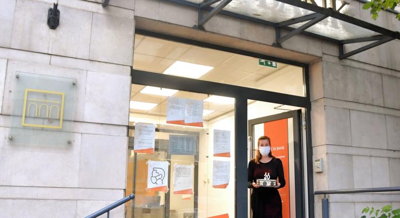 Több alkalommal is leállásra készül az egyik legnépszerűbb hazai bank – íme az időpontok