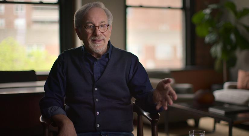 A földönkívüliekről beszélt Spielberg, egy westernen is dolgozik a rendező