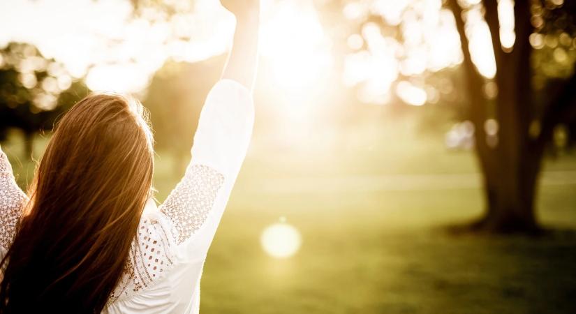 A tavasz a hormonokra is hat – ezért érzed most másképp magad