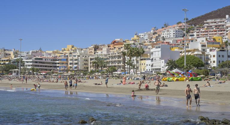 Turistaellenes vandálok tartják rettegésben a magyarok körében népszerű szigetet