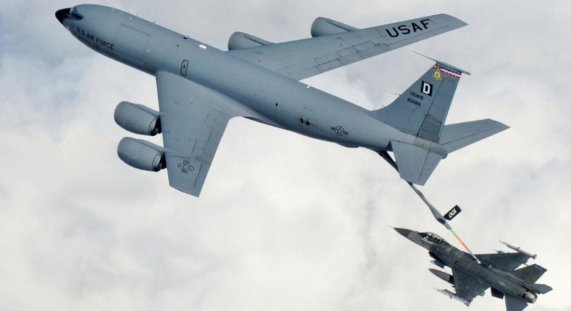 Öt amerikai gépet is megrongáltak az iráni rakéták Szaúd-Arábiában