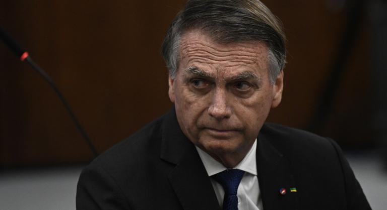 Intenzív osztályra szállították a volt brazil elnököt, tüdőgyulladást kapott