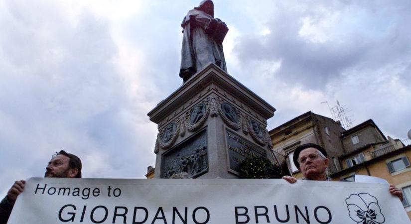 Ez a könyv juttatta máglyára Giordano Brunót