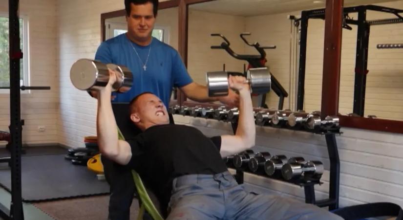 A kísérleti falu, ahonnan a függők és a bűnözők megpróbálnak visszatérni a társadalomba