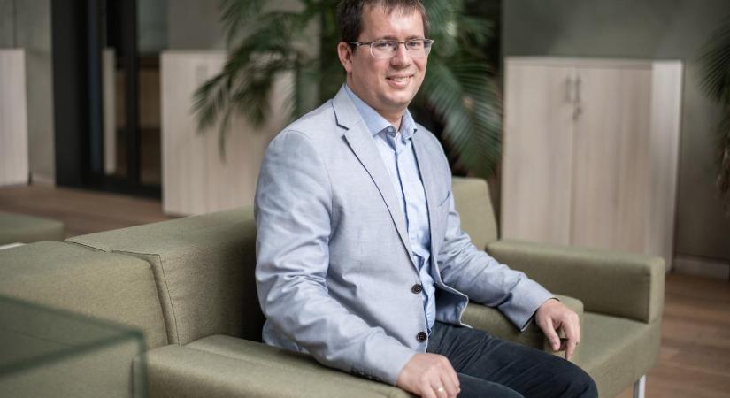 „Ha győz a Fidesz, ifjúsági apátiára, és felgyorsuló migrációs potenciálra számítok”