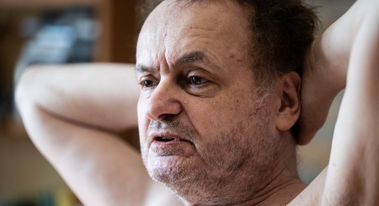 Megszólalt Galla Miklós egykori kollégája és barátja, a humorista támogatását kéri