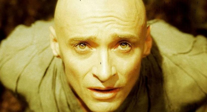 Mától nézheted: Hugh Jackman kihagyhatatlan drámai sci-fije megérkezett a streamingóriás katalógusába