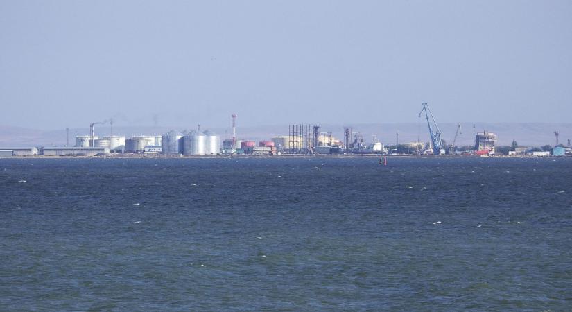 Az ukránok megint odapörköltek az orosz olajfinomítónak