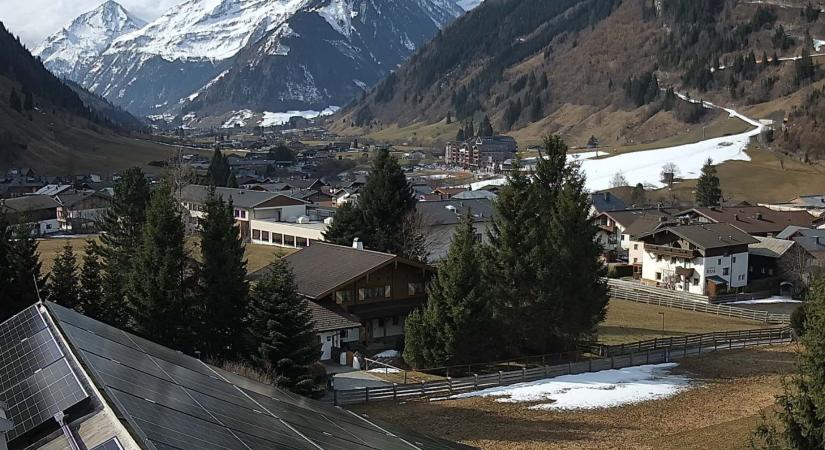 Friss hóval köszönt be a hétvége az Alpokban