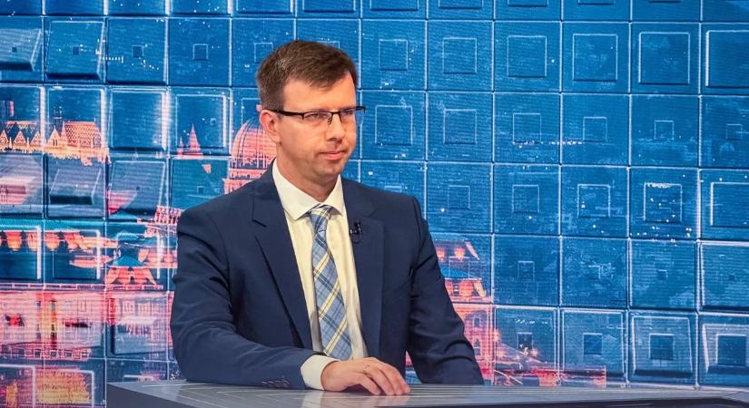 Bóka János: „Így integetnek?” – újabb botrány a Tisza körül