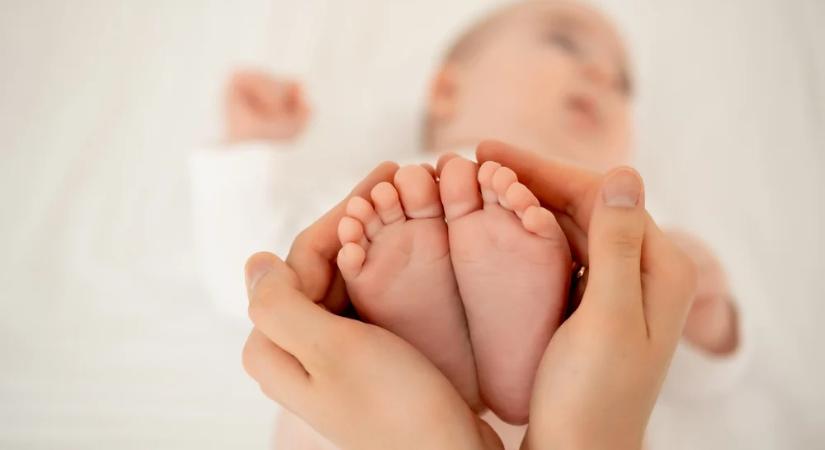 Mérgező anyag a babatejben – eddig tizennégy kisgyerek betegedett meg