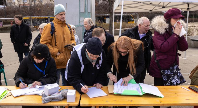 Ötvennél is több hamis ajánlást találtak eddig, kilenc párt jelöltje érintett