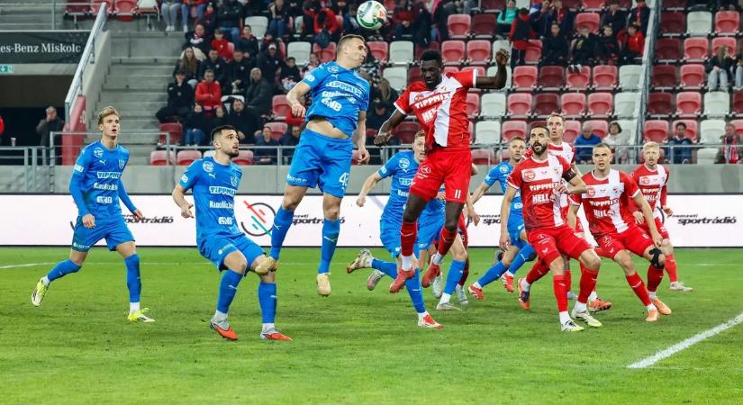 Elszabadultak az indulatok az NB I-es meccs lefújása után - videó