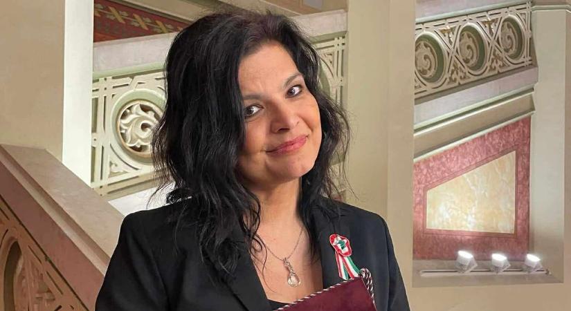 Jászai Mari-díjat vehetett át Kéry Kitty, a kaposvári színházi tanszék vezetője