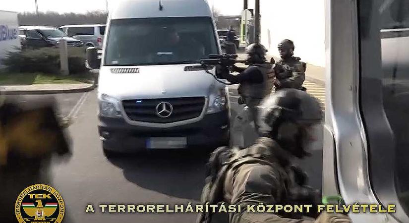 Megerősítette a NAV: egy somogyi luxusfarmon tartott buli után holtan találták a tábornokot, holttestét egy tóból emelték ki