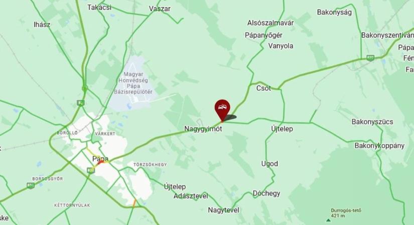 Baleset történt Pápa és Pápateszér között, forgalmi korlátozásra kell számítani