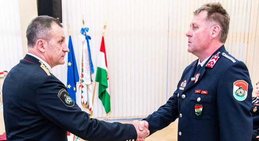 Belügyminiszteri elismerésben részesült egy balatonfűzfői tűzoltó