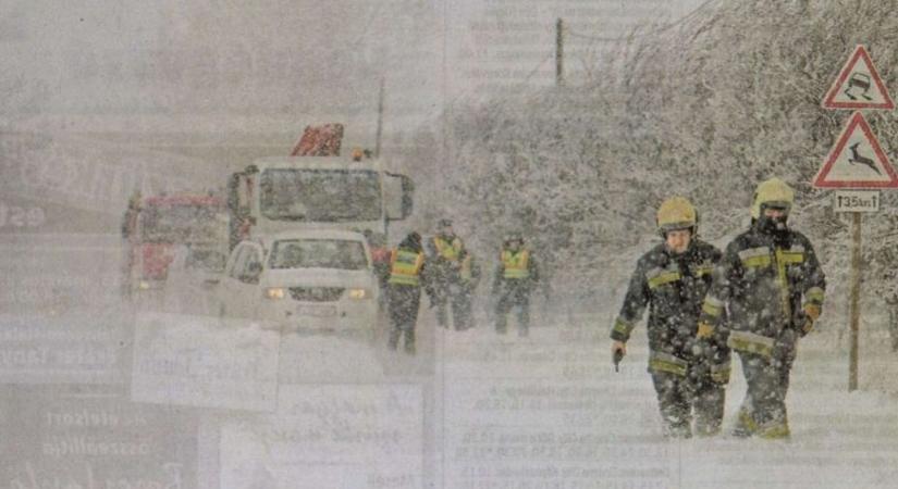 Leállt a közlekedés, emberek maradtak áram nélkül – Így csapott le Hajdú-Biharra az évtized hóvihara