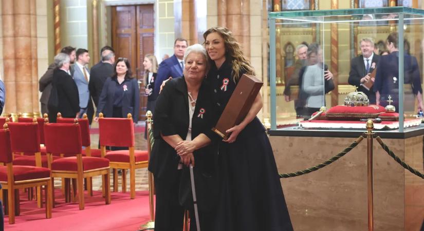 Rúzsa Magdit rég nem látott édesanyja is elkísérte a Kossuth-díj átadójára