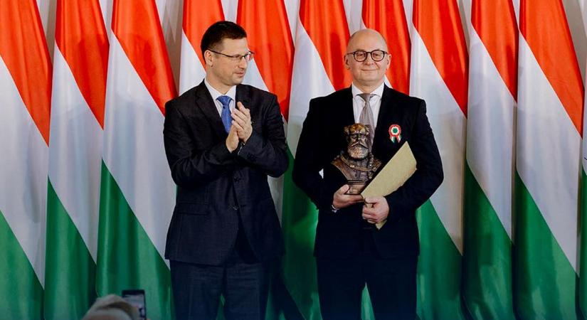 Batthyány Lajos-díj a zalai származású elnöknek