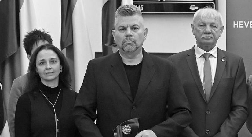 Edzőjét gyászolja a Plútó SE és a Maklár SE