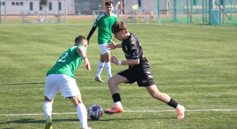 Kárpáti mesternégyesével verte a Kecelt a KTE II.