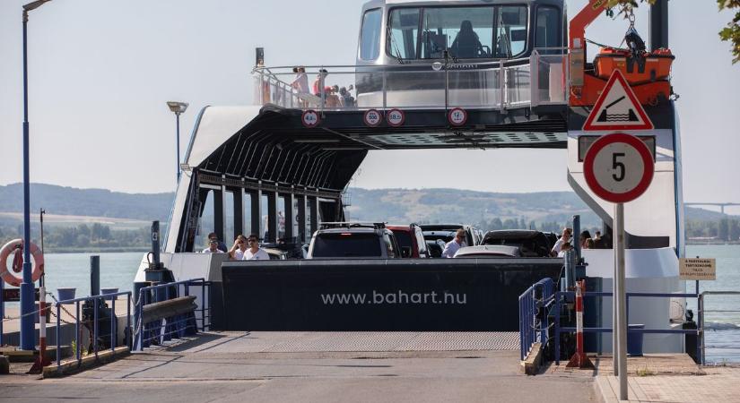 Komppal közlekedsz Fejér vármegyében? Van egy rossz hírünk ezzel kapcsolatban