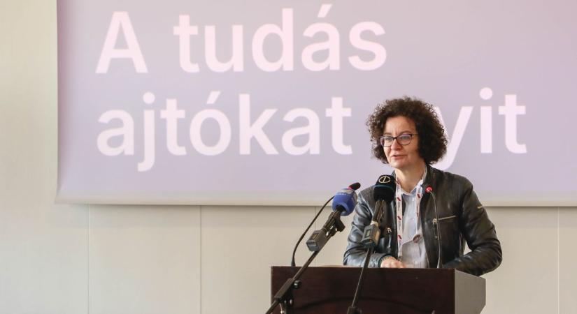 „A kapcsolat nem cél, hanem maga a módszer” - műhelykonferenciát tartott a Tanítsunk Magyarországért Miskolcon -képekkel