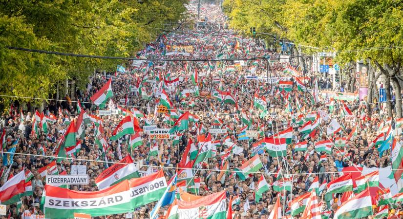 A hazádnak szüksége van rád! Találkozzunk holnap a Békemeneten! – ezt üzente Orbán Viktor