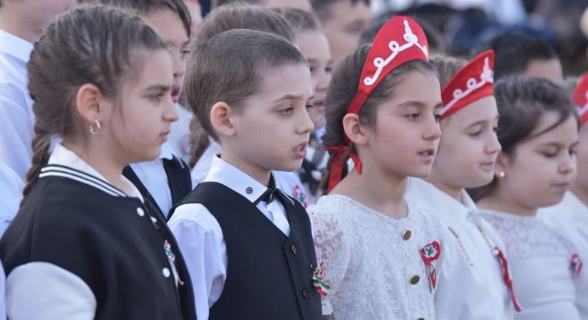 Nyírmada a '48-as hőseire emlékezett (fotók, videó)