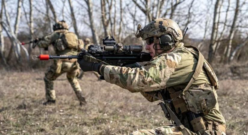 Elhagyták Irakot a magyar katonák