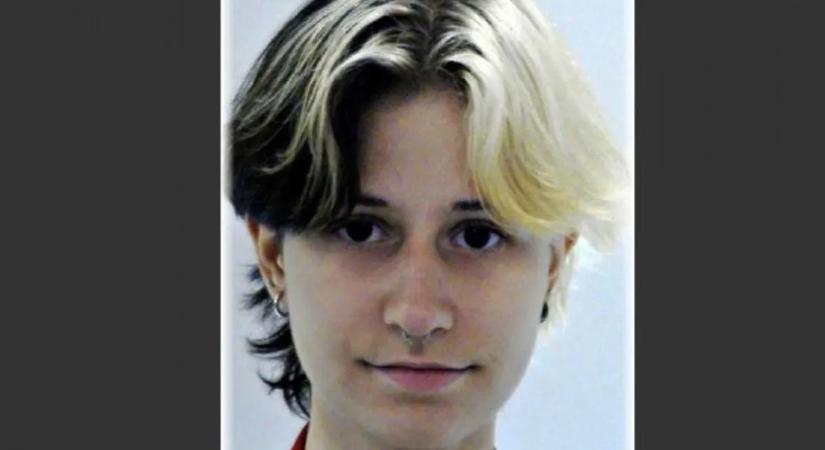 Féloldalt sötét, féloldalt szőke haj: ezt a fiatalt keresi most a rendőrség