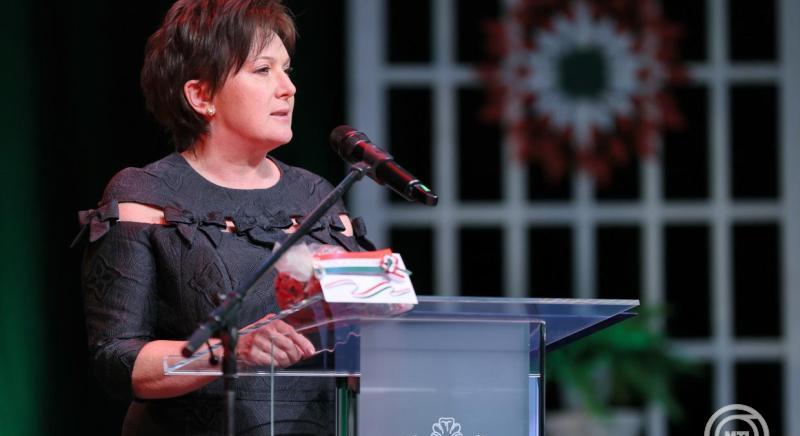 1,5 millió kokárda hirdeti a Kárpát-medencében a nemzet egységét