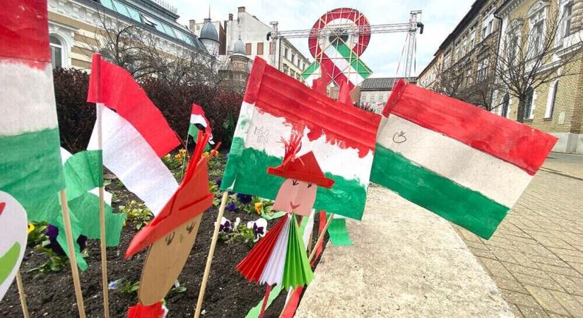 Március 15: most kell megmutatni, hogy kiállunk a béke mellett