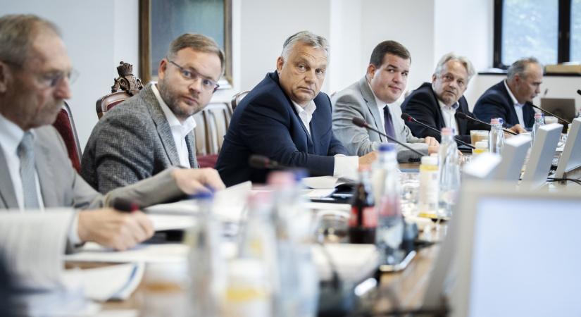 Orbán Viktor véleménycikket publikált egy német lapban