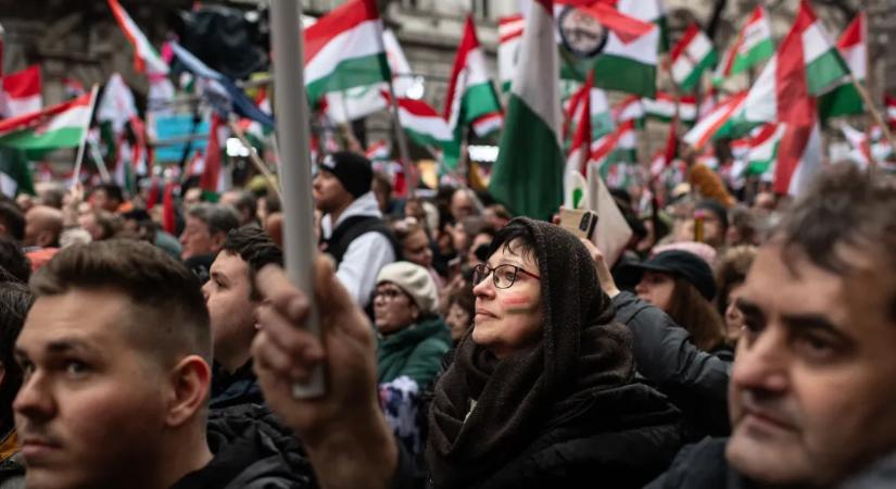 A Magyar Turisztikai Ügynökség fog tömeget becsülni a március 15-i ünnepségeken