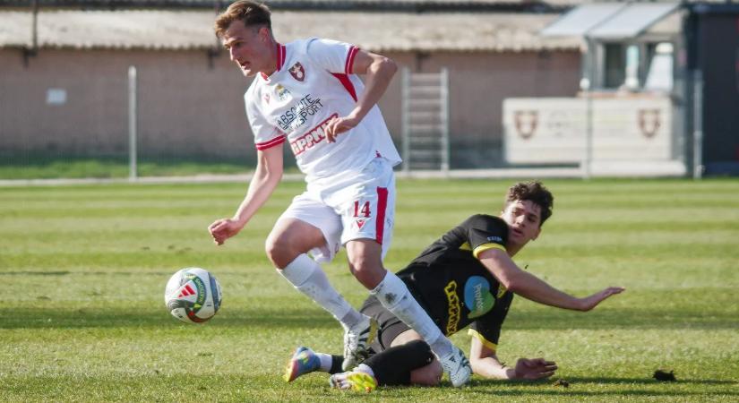 Senki nem lehet elégedett a döntetlennel Csákváron