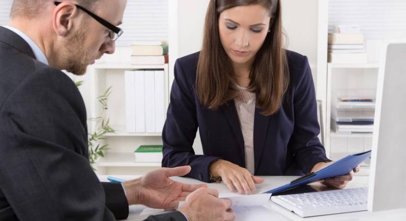 Százezreket bukhatsz ezzel a szerződéskötéskor, nem árt figyelni