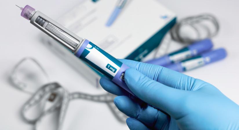 Sokáig titkolták a csodagyógyszernek hitt fogyasztószer brutális mellékhatásait: ezrek perlik a gyártót, belerokkantak a kezelésbe