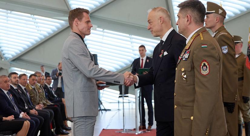 Több Fradi-legenda is állami kitüntetésben részesült március 15-e alkalmából